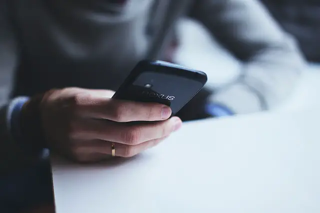 Résiliation forfait La Poste Mobile : comment mettre fin à son abonnement mobile ?